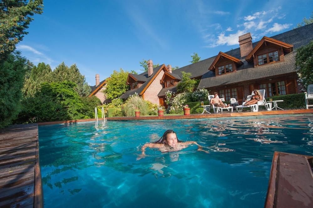 Apart Hotel La Bora San Martin de los Andes Exterior photo